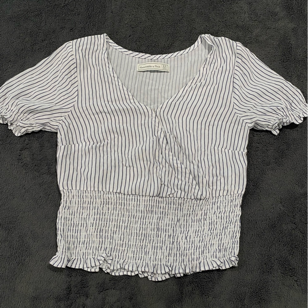 Abercrombie and fitch blouse